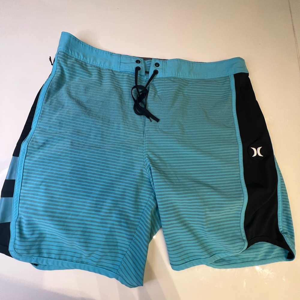 Hurley Phantom board shorts